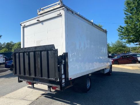 Used 2018 Mercedes-Benz Sprinter 3500 w/ Swivel Seat Package image 6
