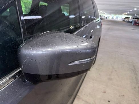 Used 2022 Honda Odyssey Elite image 9
