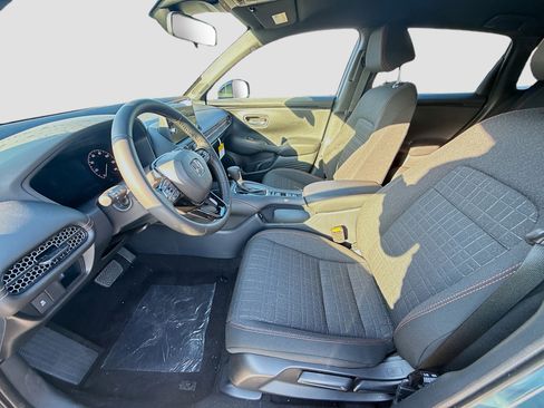 New 2026 Honda HR-V Sport image 16
