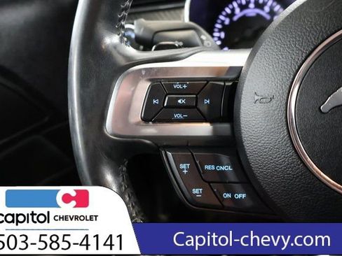 Used 2018 Ford Mustang EcoBoost image 16