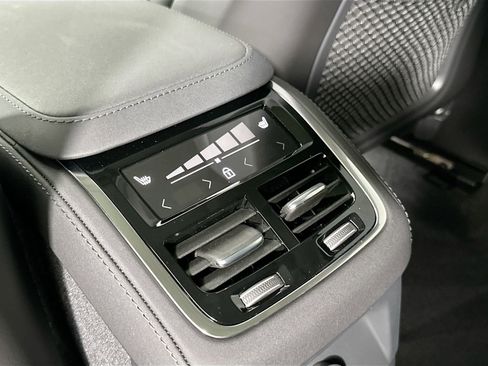 New 2026 Volvo XC90 T8 Ultra image 26