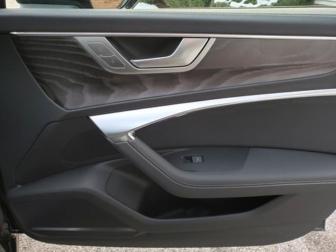 Used 2025 Audi A6 Premium Plus w/ Premium Plus Package image 18