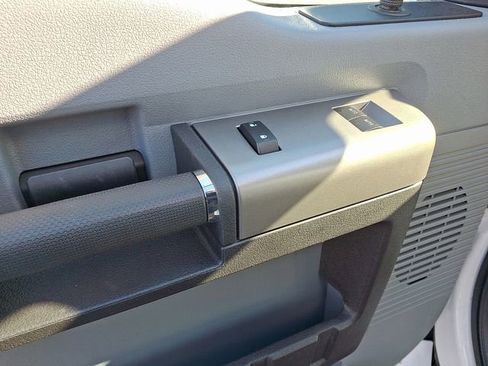 Used 2023 Ford F650 2WD Regular Cab Super Duty image 11