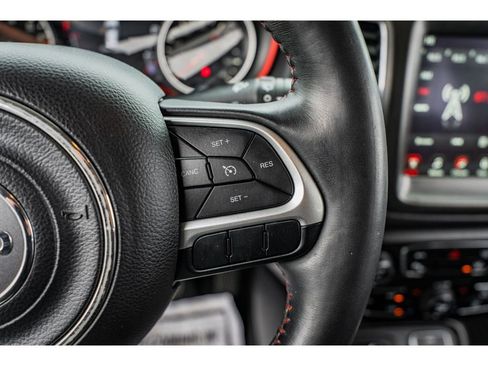 Used 2018 Jeep Compass Trailhawk w/ Leather Interior Group image 13