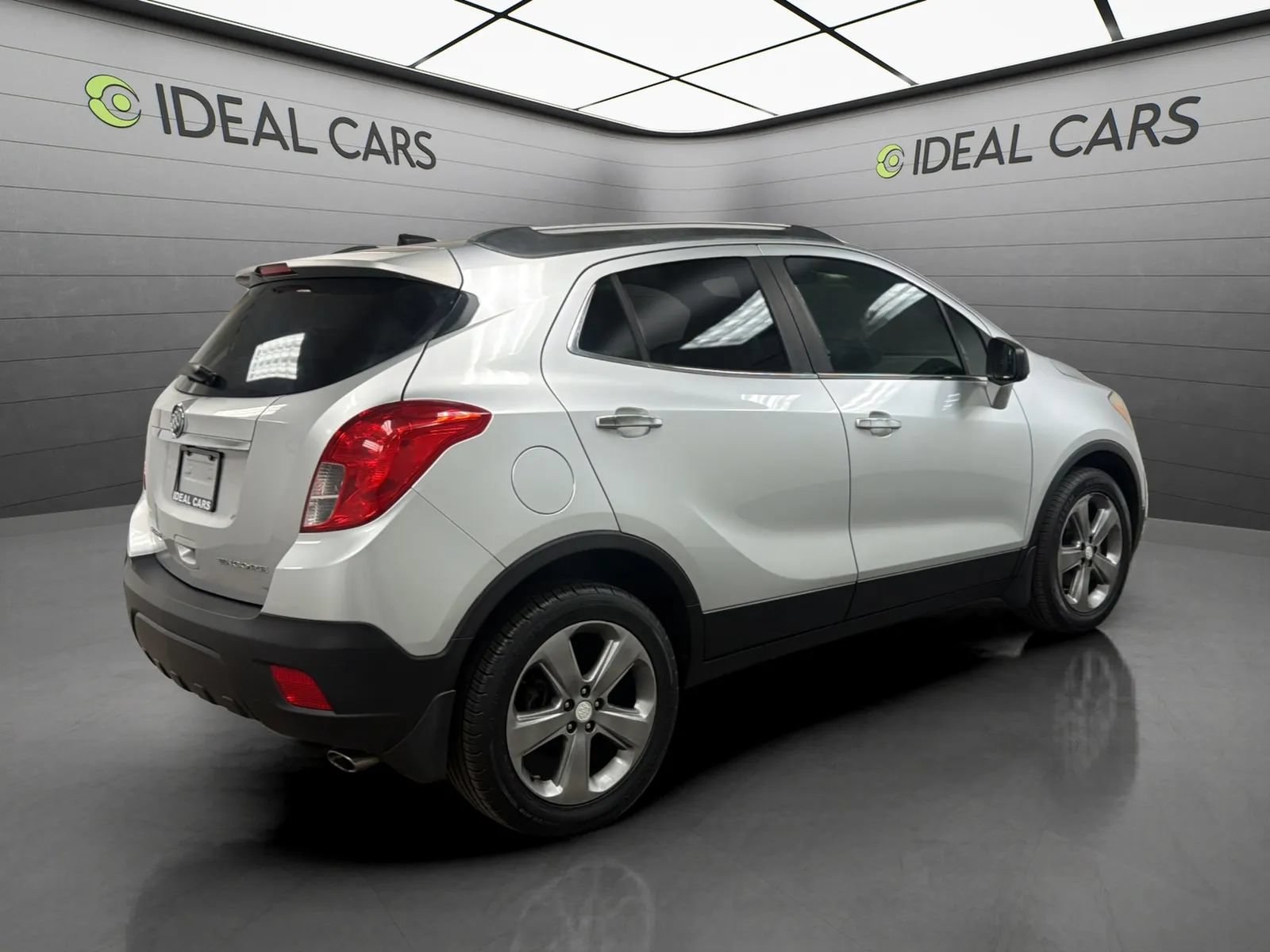 Used 2013 Buick Encore Leather FWD image 5