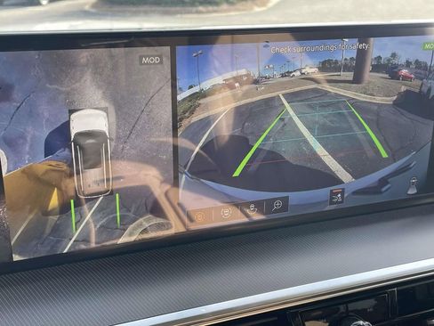 New 2026 INFINITI QX80 Luxe w/ Cargo Package image 28