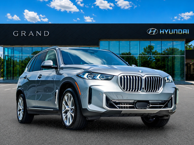 Used 2026 BMW X5 xDrive40i AWD/4WD image 8