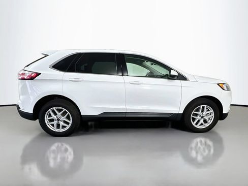 Certified 2023 Ford Edge SEL w/ Convenience Package AWD/4WD image 8