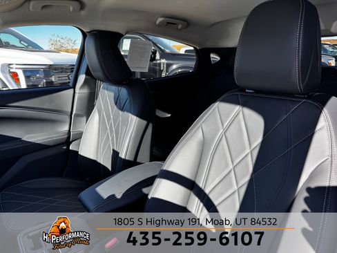 New 2025 Ford Mustang Mach-E Select w/ Interior Protection Package image 18