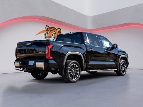 Used 2026 Toyota Tundra Limited AWD/4WD image 4
