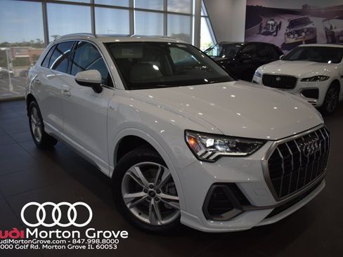Used 2023 Audi Q3 2.0T Premium Plus w/ Premium Plus Package AWD/4WD image 1