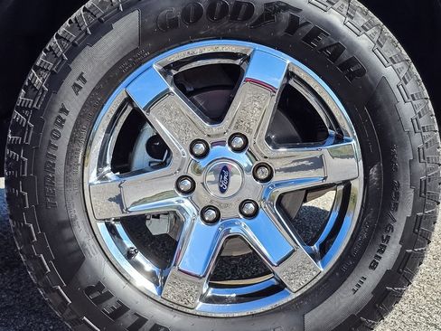 Used 2024 Ford Ranger XLT w/ Equipment Group 301A High image 34