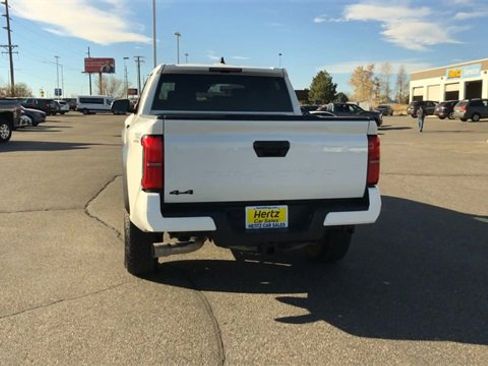 Used 2024 Toyota Tacoma TRD Off-Road image 7