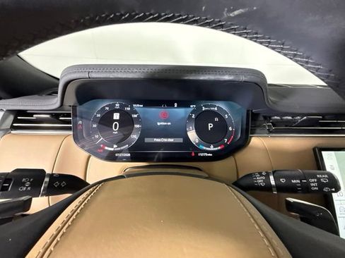 Used 2025 Land Rover Range Rover SE AWD/4WD image 20