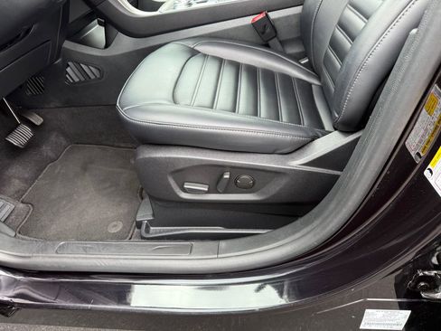 Used 2024 Ford Edge SEL image 27