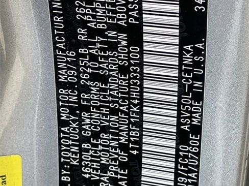 Used 2017 Toyota Camry LE image 26