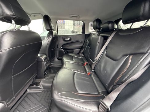 Used 2020 Jeep Compass Limited image 15