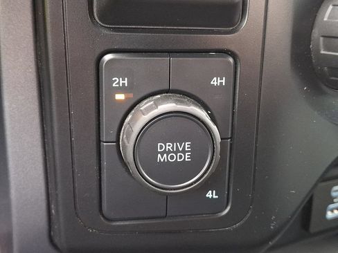 Used 2023 Ford F150 XLT AWD/4WD image 27