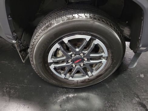 Used 2024 Toyota Tacoma TRD Sport AWD/4WD image 10