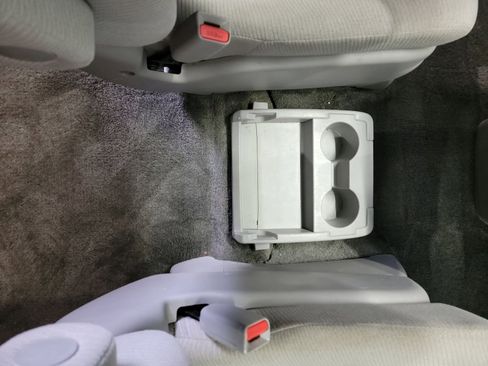 Used 2013 Honda Odyssey LX image 28
