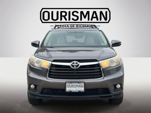 Used 2015 Toyota Highlander XLE image 24