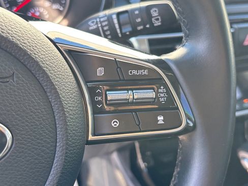 Used 2021 Kia Seltos SX image 30