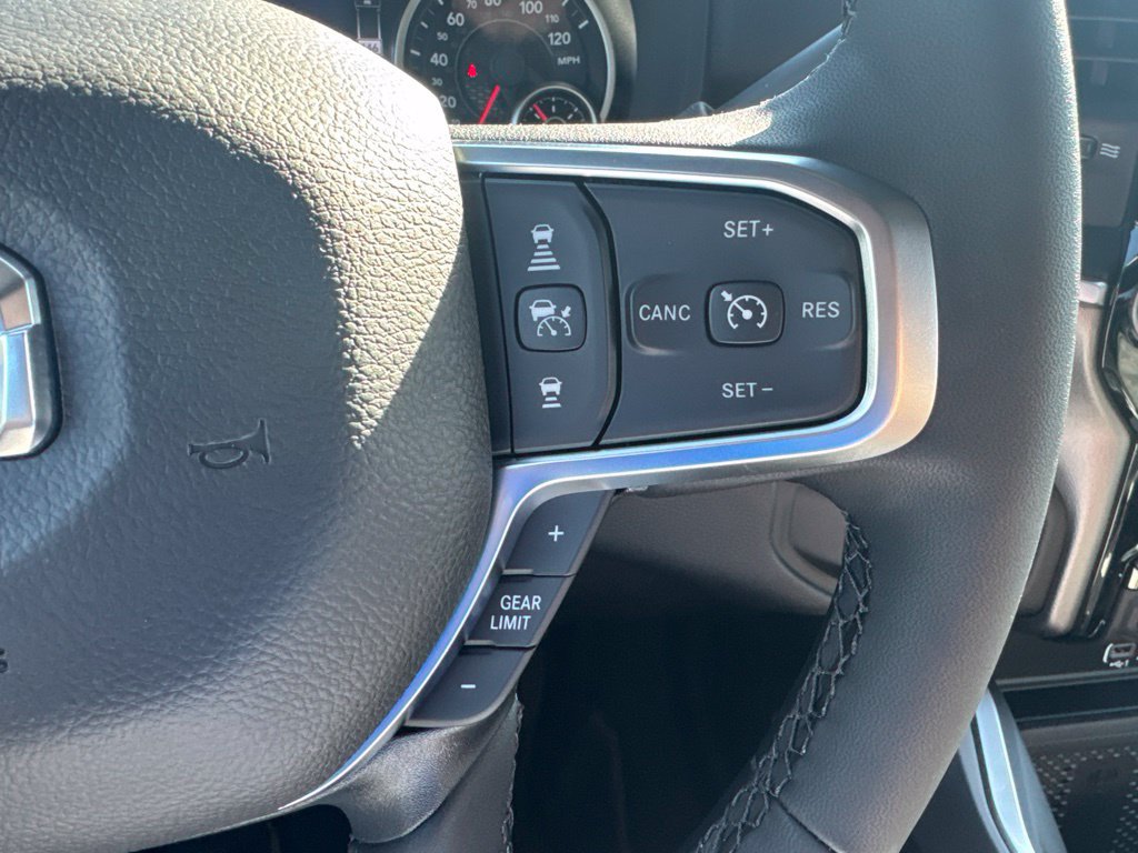New 2027 RAM 3500 Big Horn AWD/4WD image 6