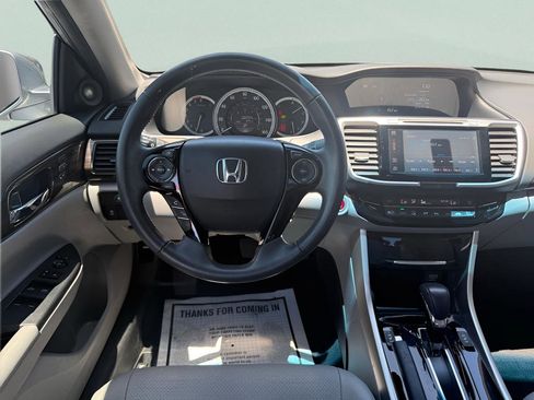 Used 2017 Honda Accord EX-L image 22
