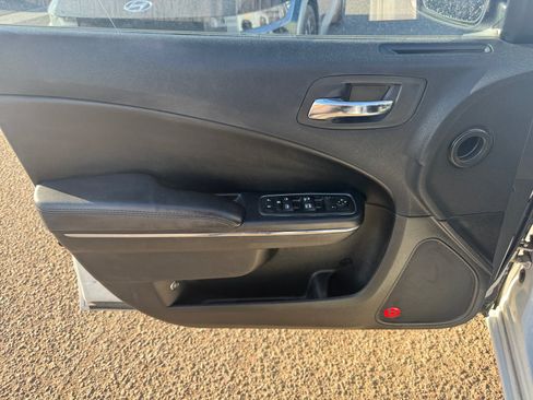 Used 2013 Dodge Charger SXT w/ Blacktop Pkg RWD image 11