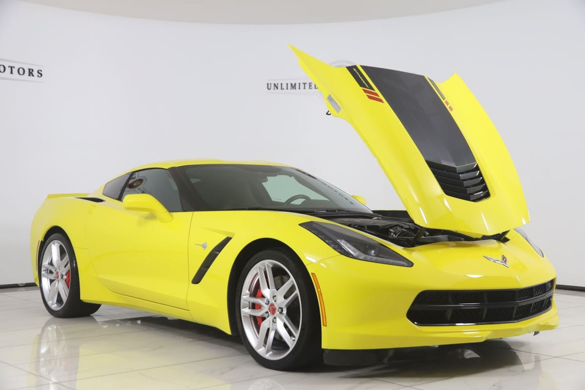 Used 2016 Chevrolet Corvette Stingray Coupe RWD image 27