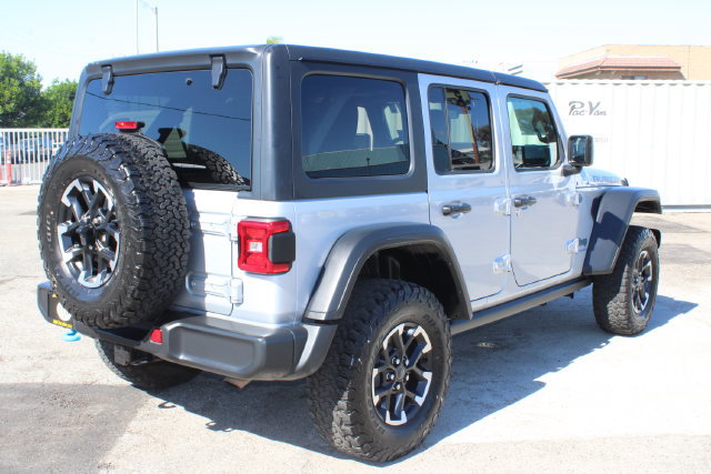Used 2024 Jeep Wrangler Unlimited Rubicon 4xe AWD/4WD image 4