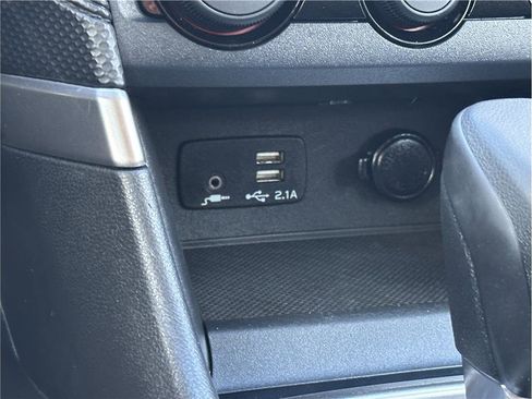 Used 2023 Subaru Forester Premium image 26