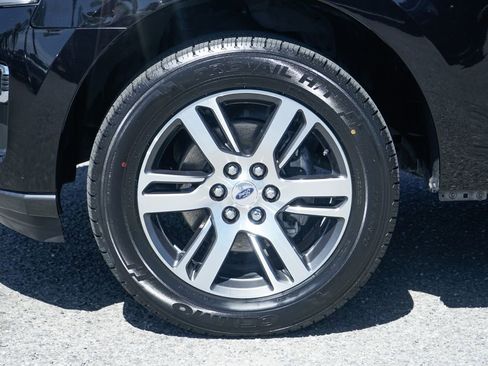 Used 2022 Ford Expedition Max Limited RWD image 50