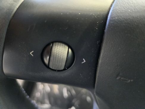 Used 2018 Tesla Model 3 Long Range image 15