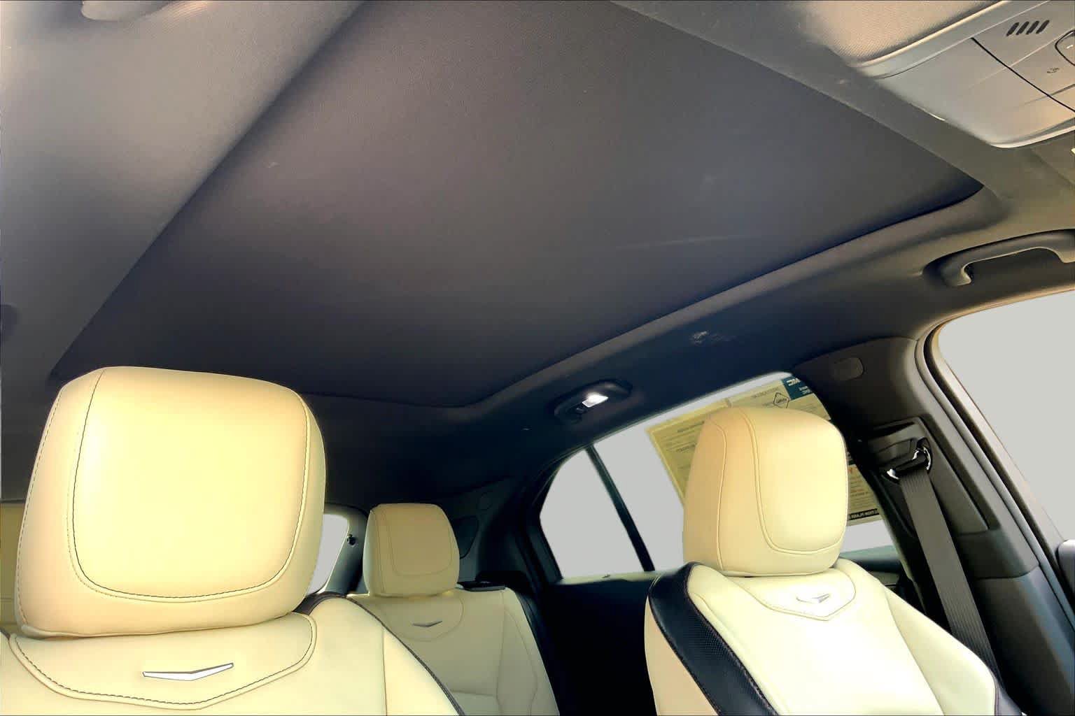 Used 2023 Cadillac XT4 Sport FWD image 14