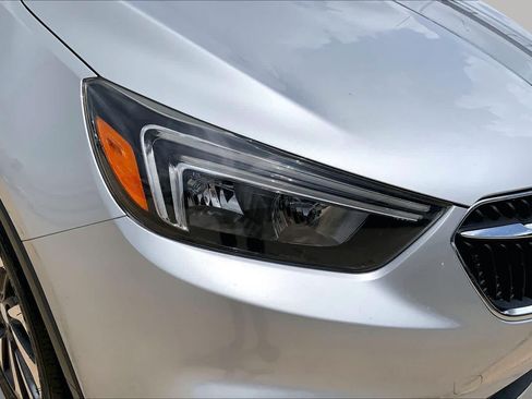 Used 2021 Buick Encore Preferred FWD image 26