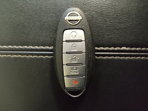 Used 2024 Nissan Altima 2.5 SV image 32