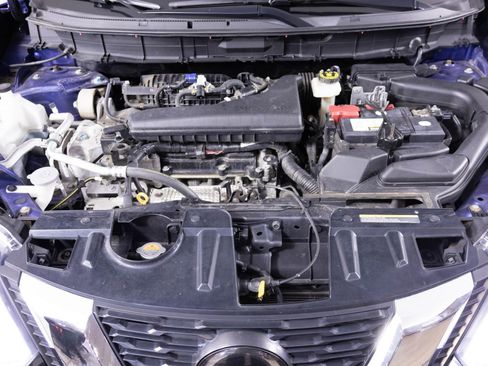 Used 2019 Nissan Rogue SV image 42