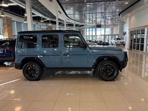 Used 2026 Mercedes-Benz G 550 image 2