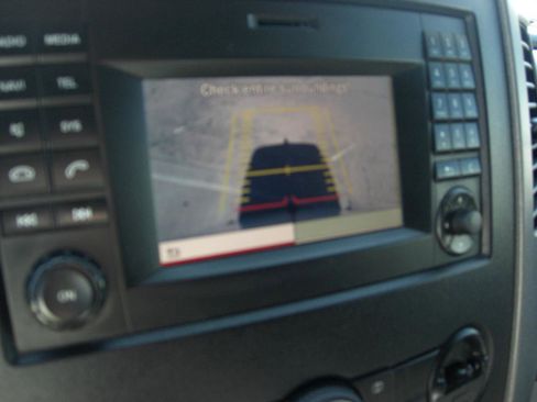 Used 2015 Mercedes-Benz Sprinter 2500 image 24