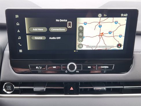 New 2025 Mitsubishi Outlander SE image 12