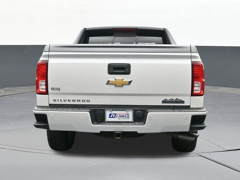 Used 2017 Chevrolet Silverado 1500 High Country w/ High Desert Package image 12