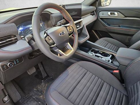 New 2026 Ford Explorer ST-Line w/ ST-Line Street Pack image 3