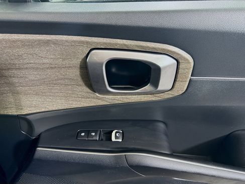 Used 2022 Kia Sorento EX w/ Panoramic Sunroof Package image 31