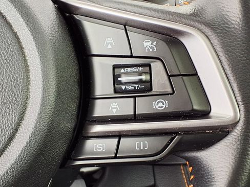 Used 2022 Subaru Crosstrek 2.0i Premium w/ Moonroof Package AWD/4WD image 17
