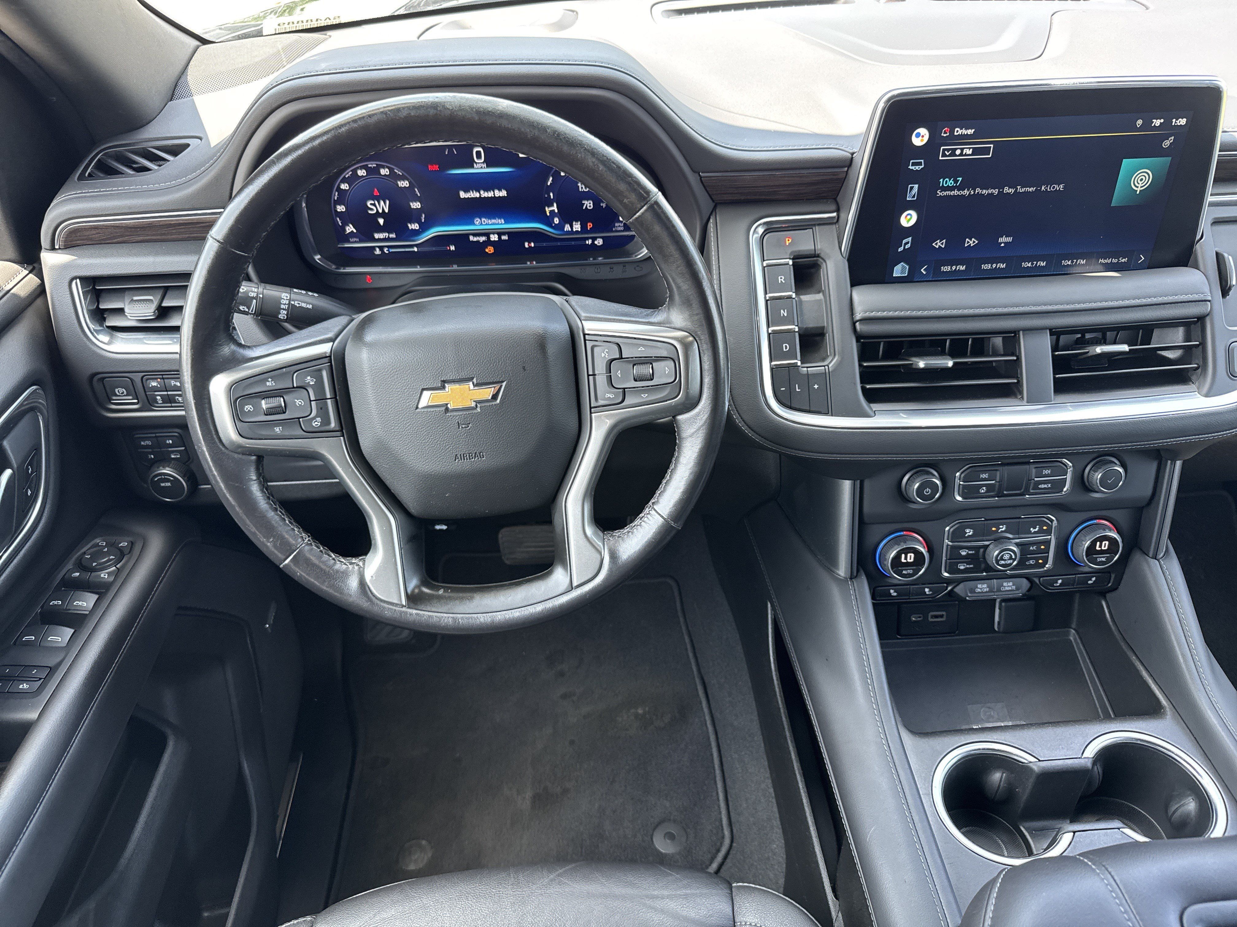 Used 2022 Chevrolet Tahoe LT w/ Luxury Package AWD/4WD image 17
