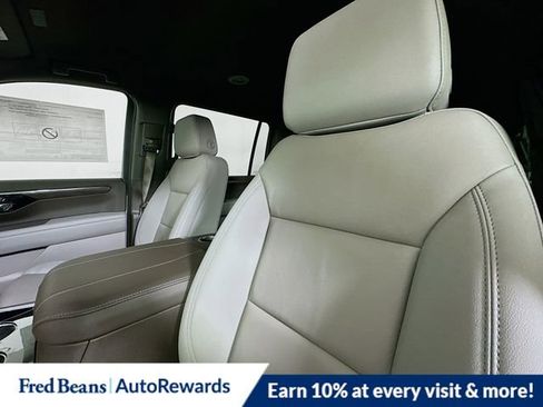 New 2026 Chevrolet Suburban LT w/ Comfort Package image 13