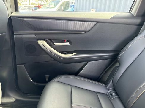 Used 2025 MAZDA CX-90 3.3 Turbo w/ Select Package image 19