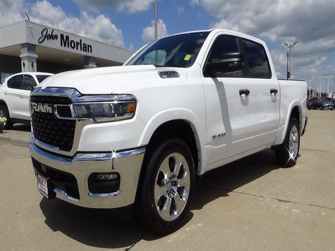 Certified 2025 RAM 1500 Big Horn AWD/4WD image 2