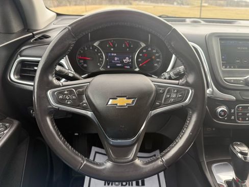 Used 2019 Chevrolet Equinox LT w/ Driver Convenience Package image 32